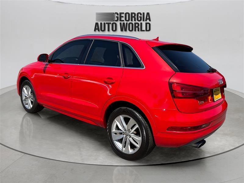 Used 2017 Audi Q3 2.0T Premium Plus w/ Premium Plus Package AWD/4WD image 11