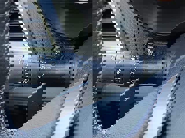 Used 2021 Subaru Forester Touring w/ Popular Package #2 image 27