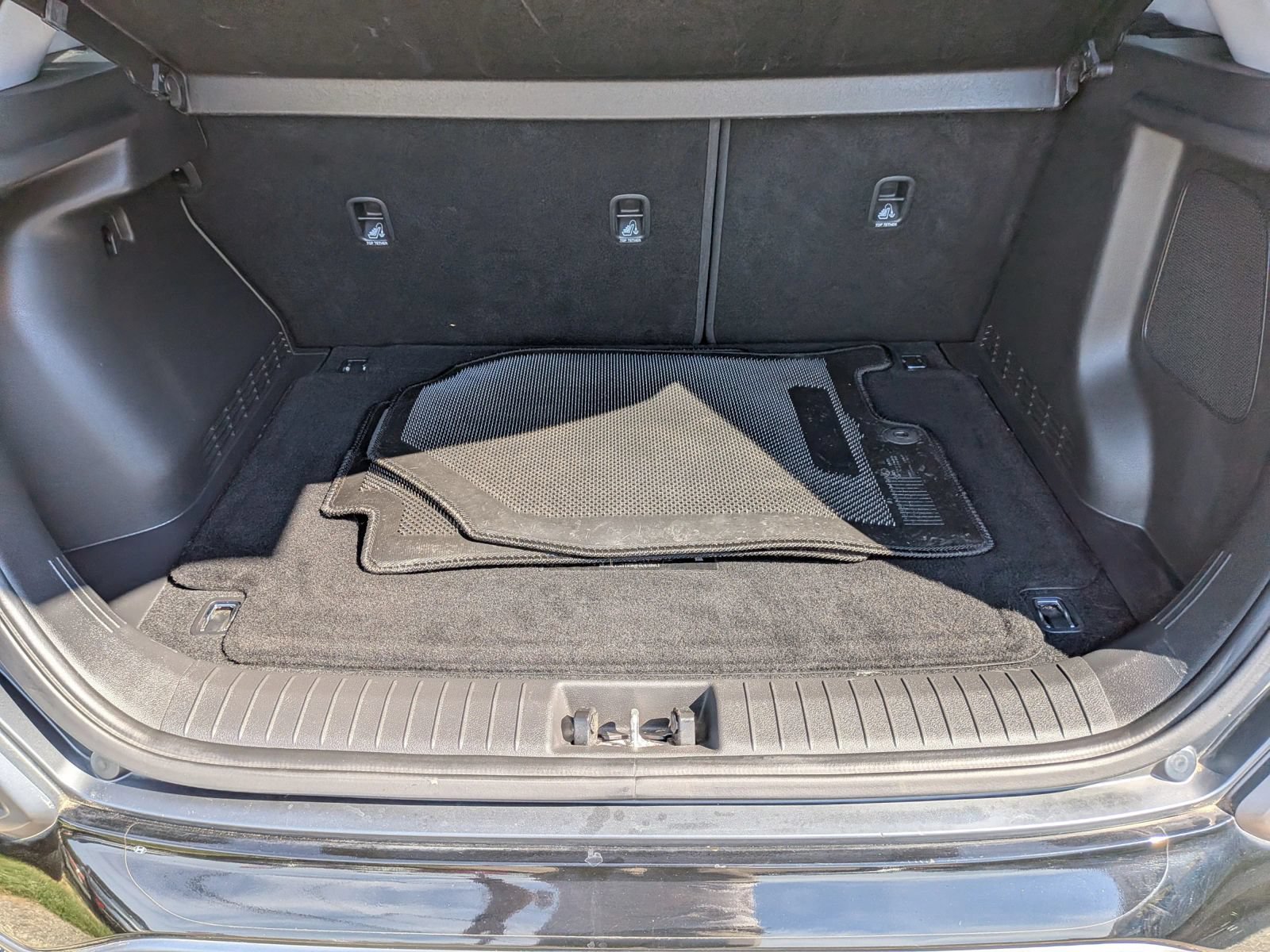 Used 2021 Hyundai Kona Limited AWD/4WD image 32