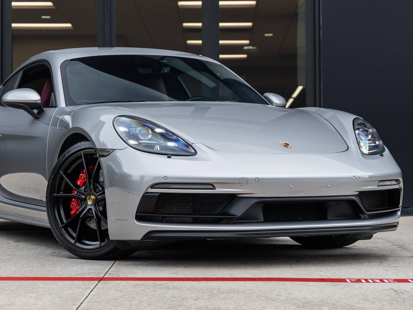Certified 2018 Porsche 718 Cayman GTS RWD image 9