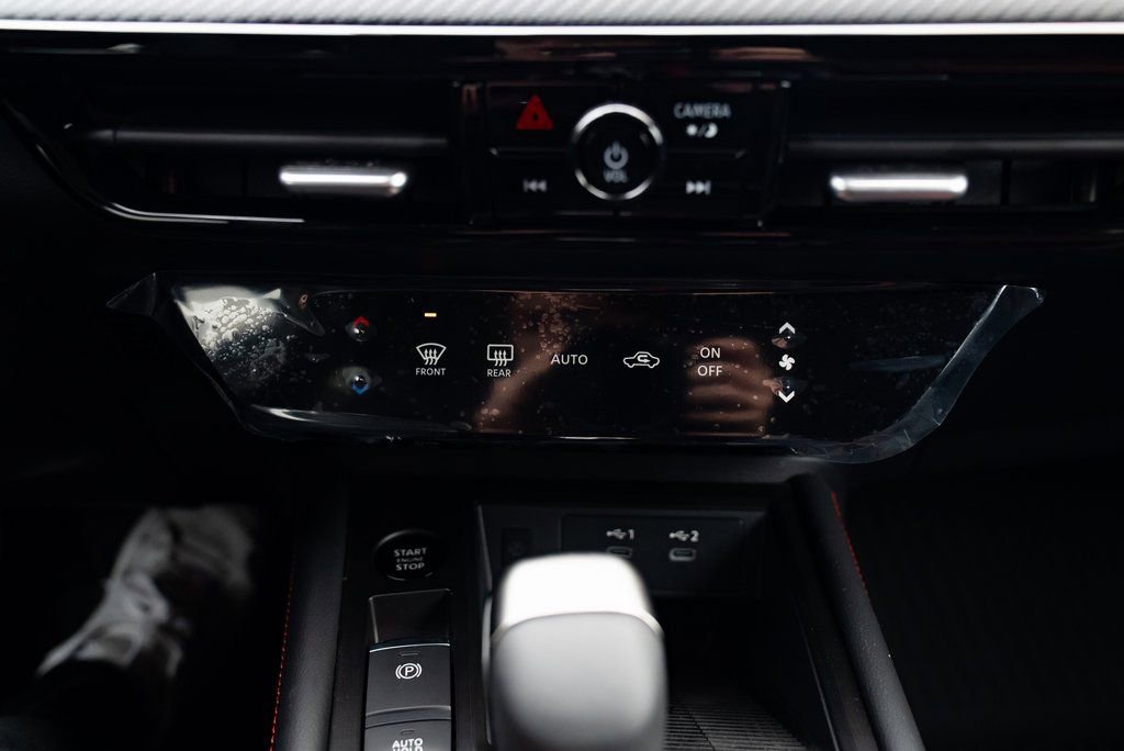 New 2026 Nissan Kicks SR image 16