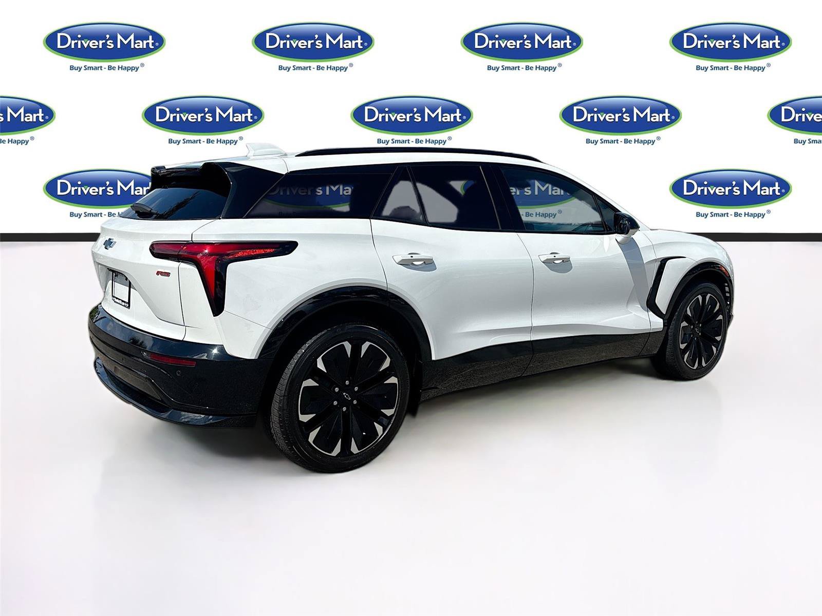Used 2024 Chevrolet Blazer EV RS RWD image 7