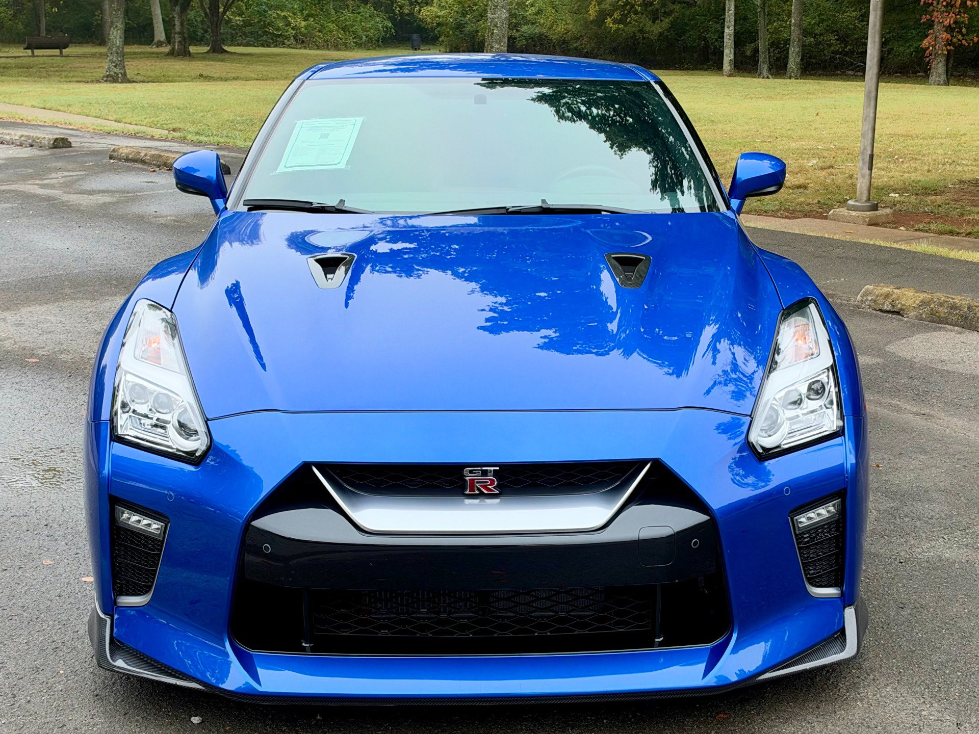 Used 2020 Nissan GT-R Premium AWD/4WD image 5