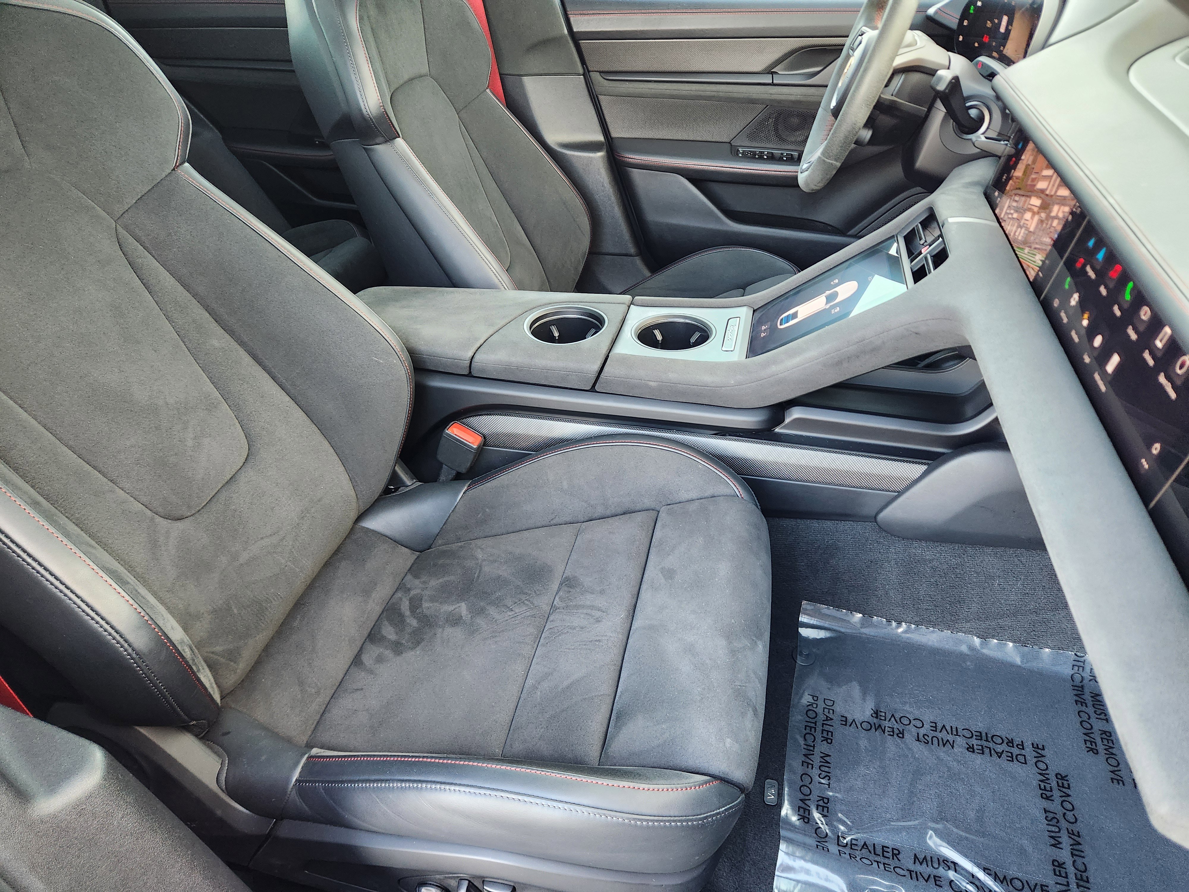 Used 2023 Porsche Taycan GTS image 34