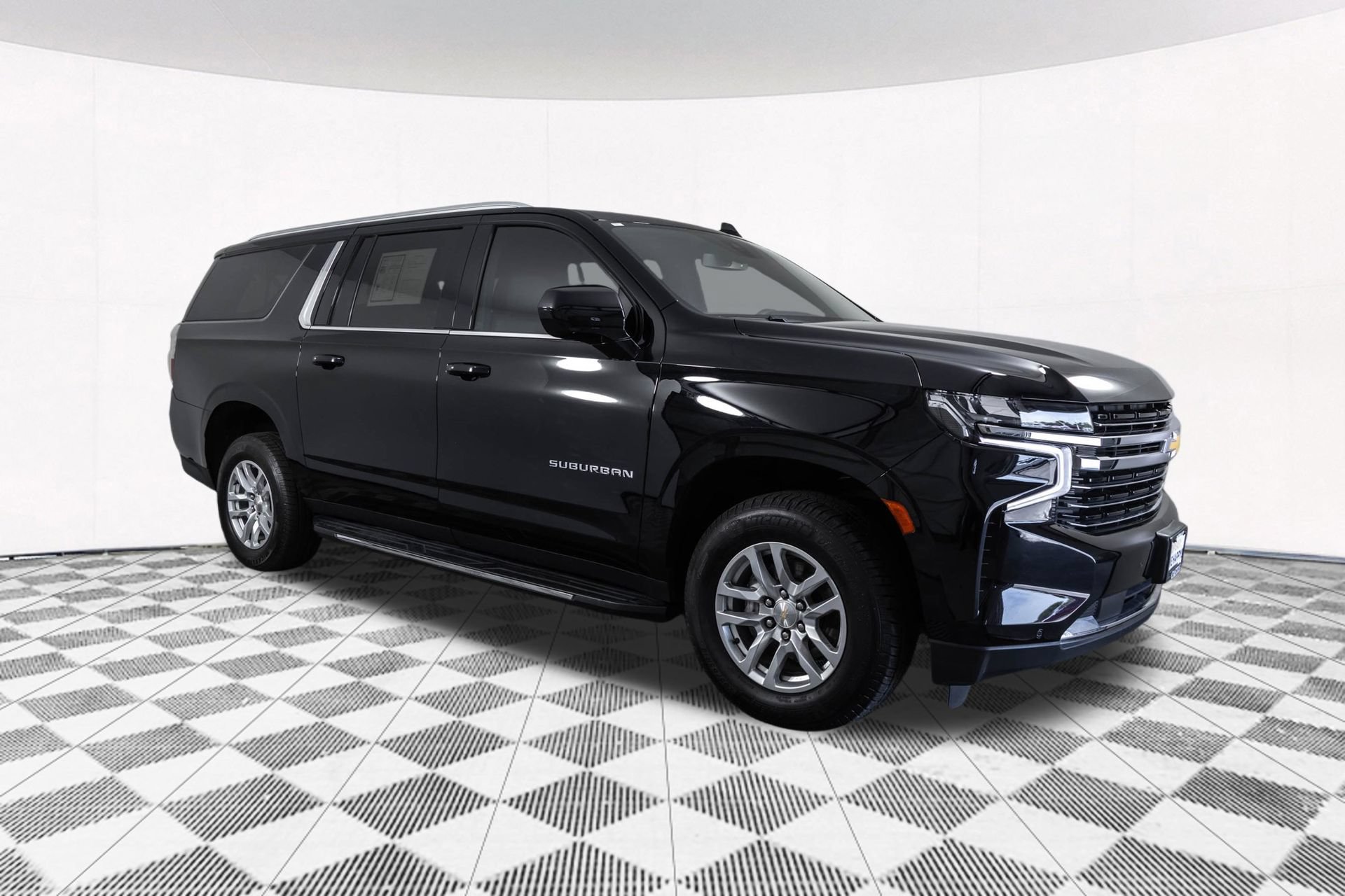Used 2022 Chevrolet Suburban LT AWD/4WD image 22