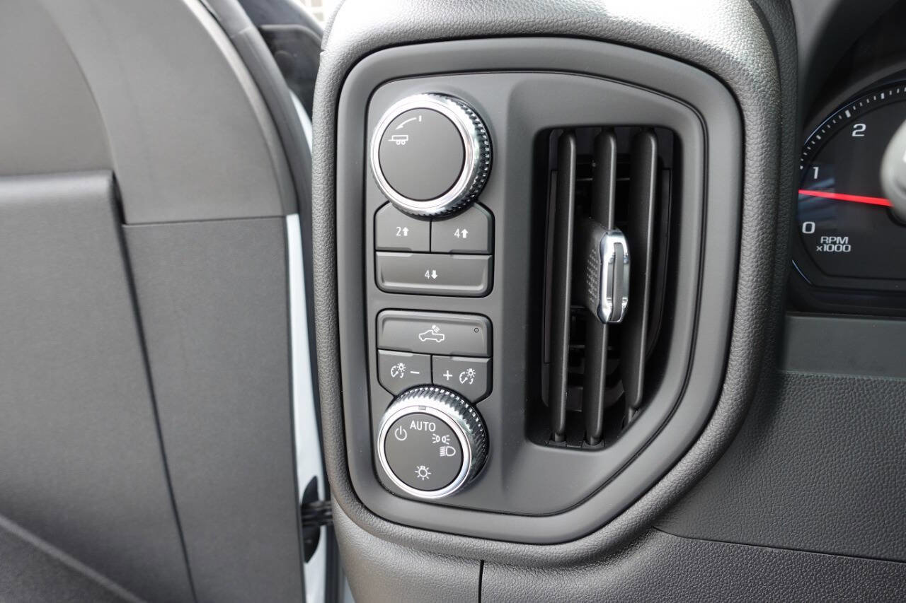 Used 2024 GMC Sierra 2500 Pro w/ Convenience Package image 50