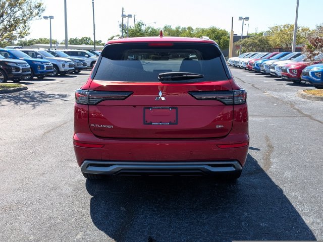 New 2026 Mitsubishi Outlander SEL FWD image 7