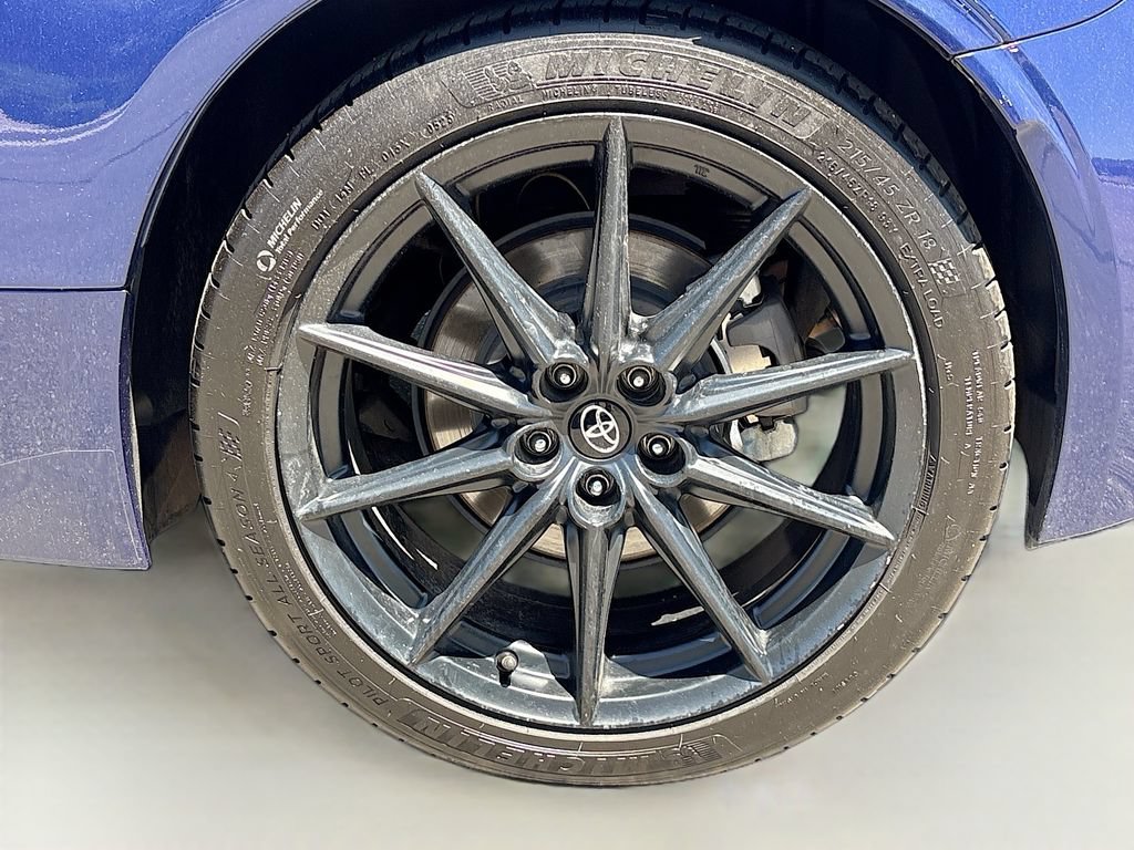 Used 2024 Toyota GR86 Premium RWD image 29