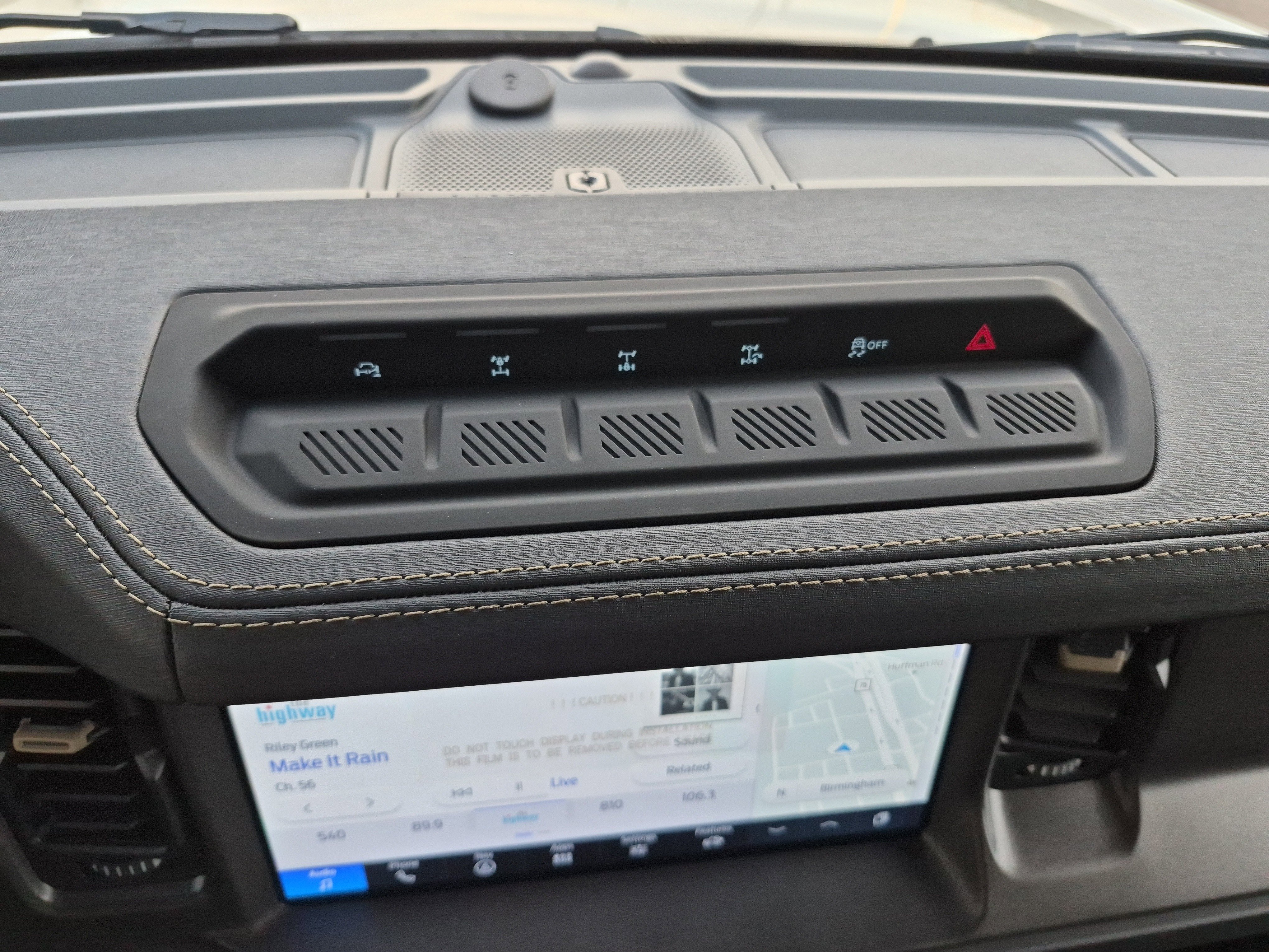 New 2025 Ford Bronco Badlands image 35