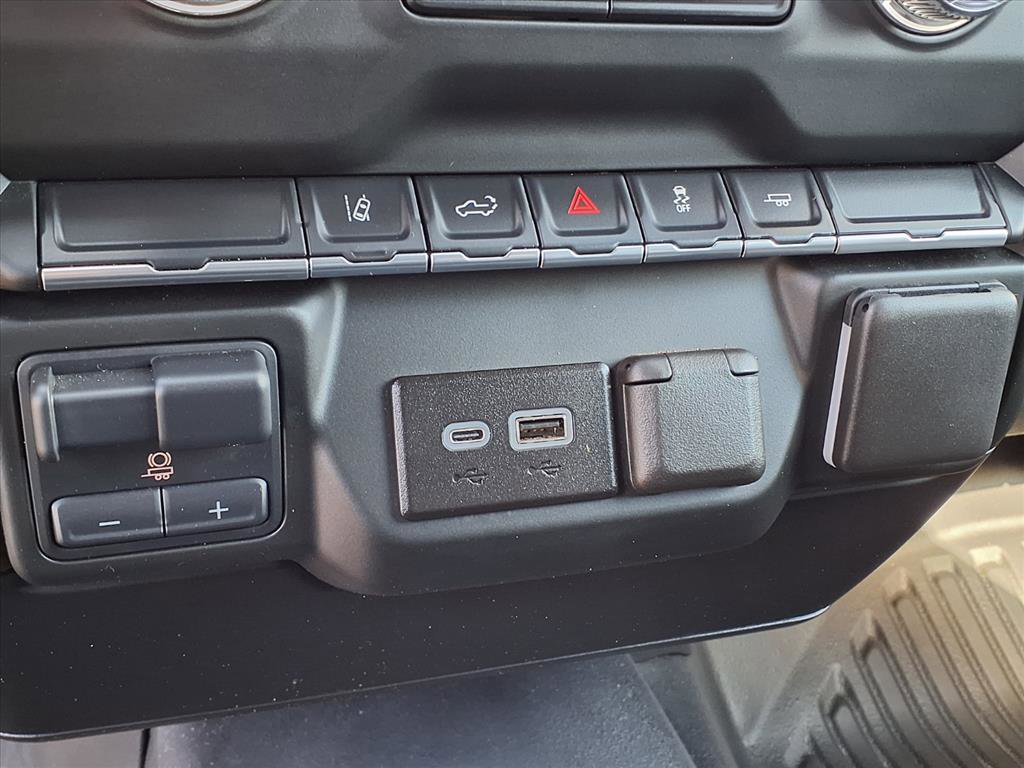 Certified 2024 GMC Sierra 2500 Pro w/ Convenience Package image 18