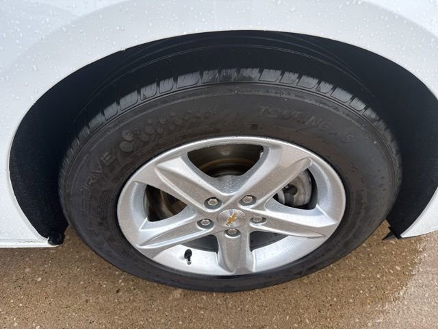 Used 2024 Chevrolet Malibu LT image 52