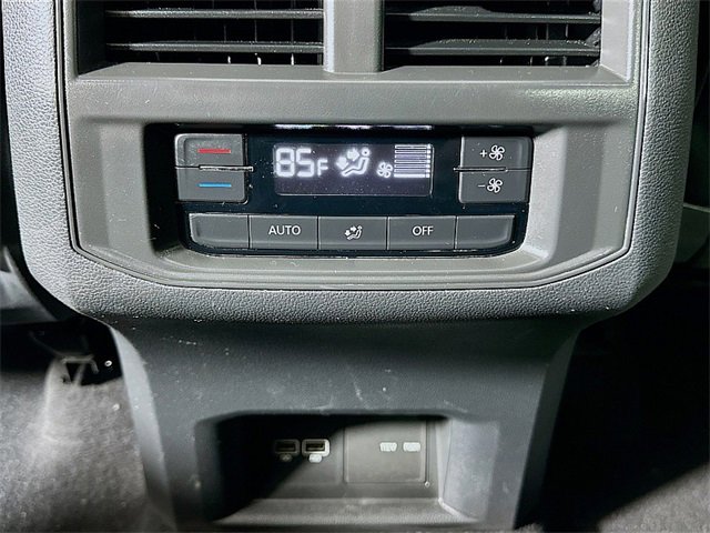 Used 2021 Volkswagen Atlas SE image 24