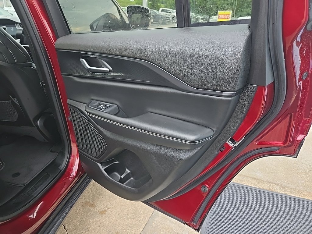 Used 2023 Jeep Grand Cherokee Altitude AWD/4WD image 77