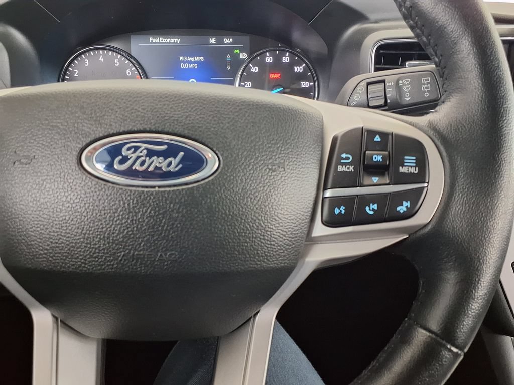 Used 2023 Ford Explorer XLT w/ Equipment Group 202A RWD image 26