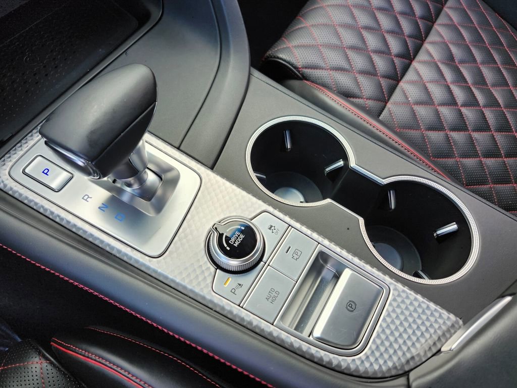 Used 2023 Genesis G70 3.3T w/ Sport Prestige Package image 33