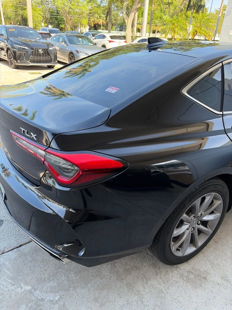 Used 2021 Acura TLX FWD image 5