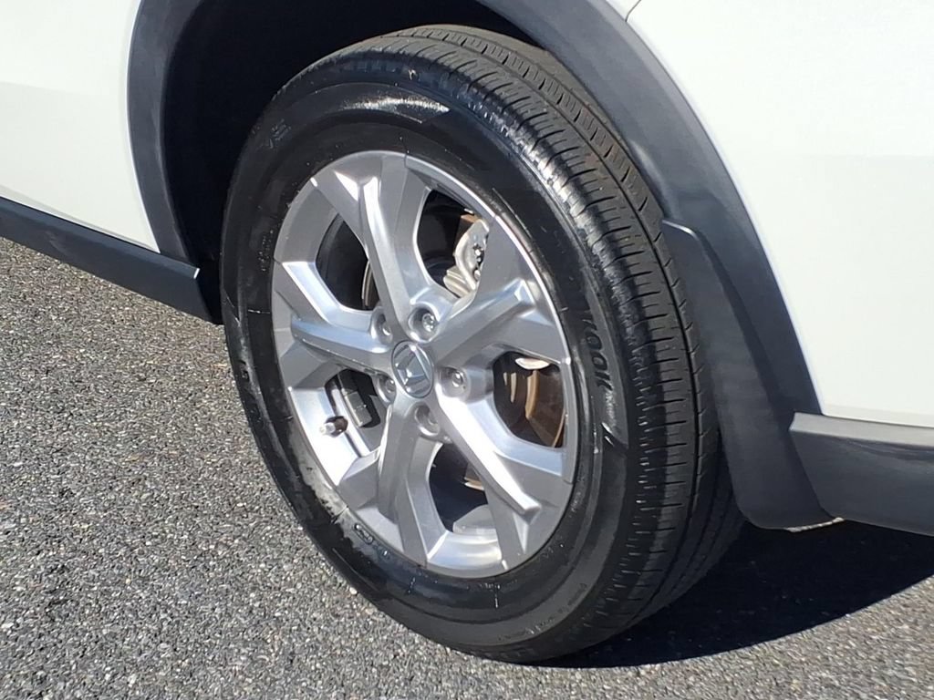 Used 2023 Honda HR-V LX image 9