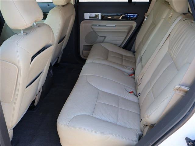 Used 2009 Lincoln MKX 2WD image 22