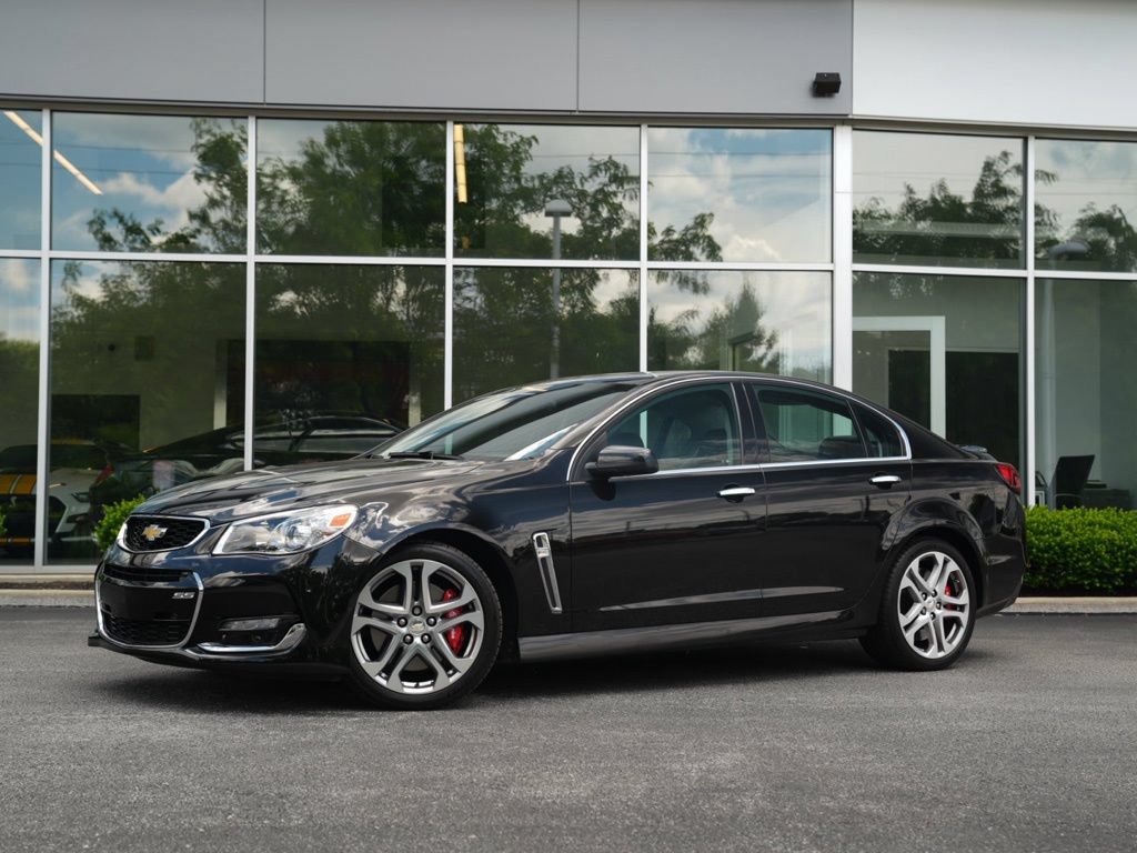 Used 2017 Chevrolet SS RWD image 1