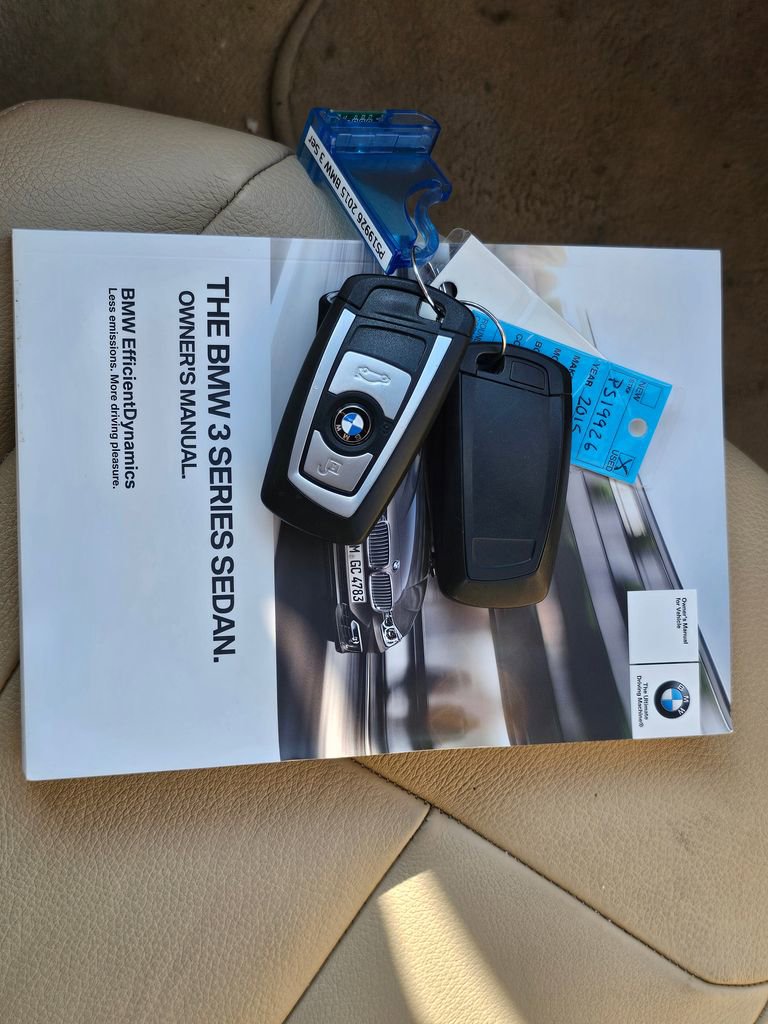 Used 2015 BMW 328i xDrive Sedan AWD/4WD image 5