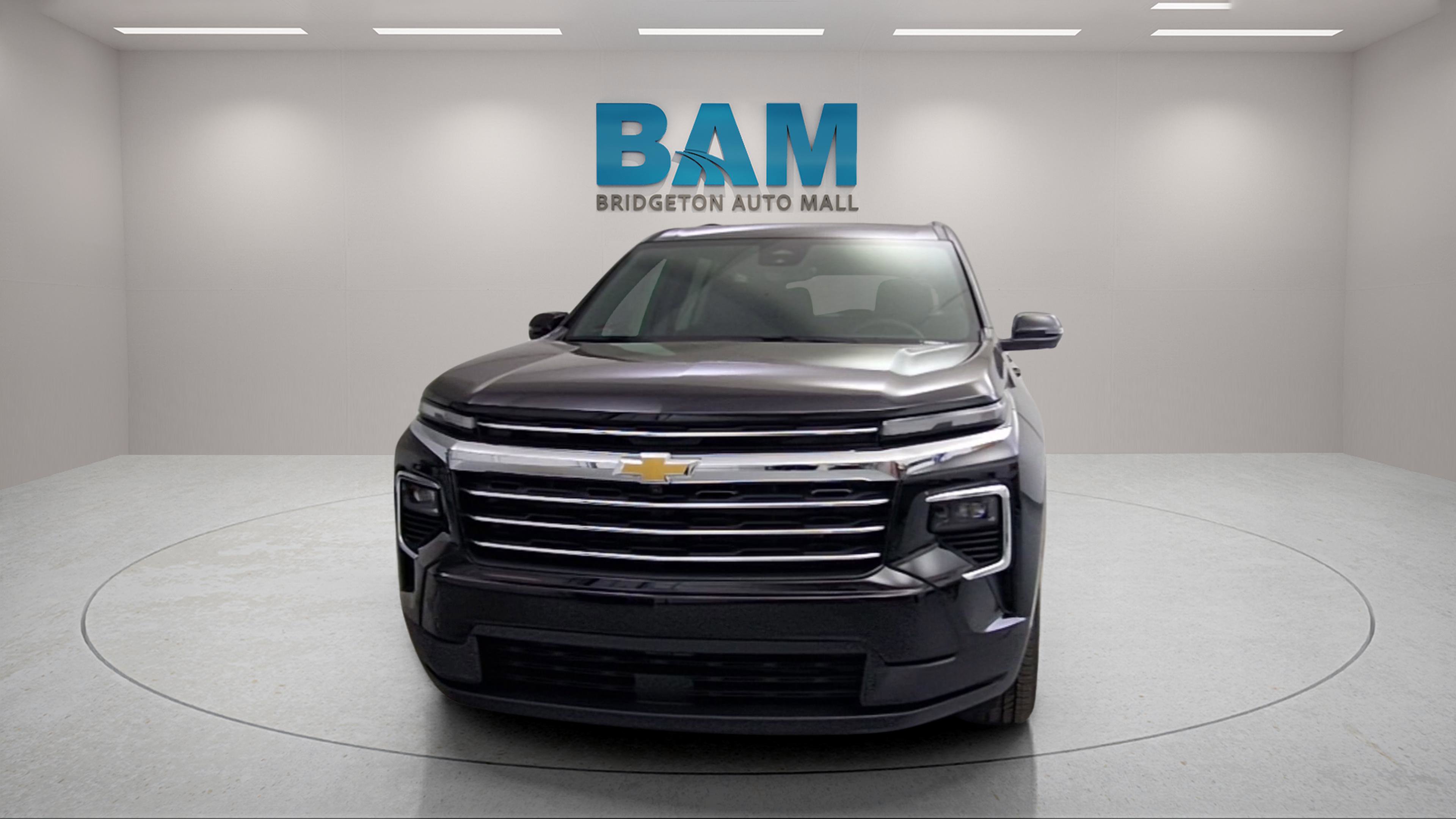New 2026 Chevrolet Traverse LT w/ Driver Confidence Package FWD image 8