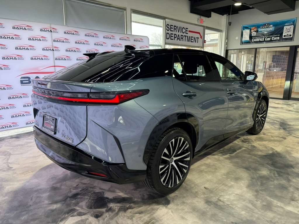 Used 2023 Lexus RZ 450e Premium w/ Technology Package image 9