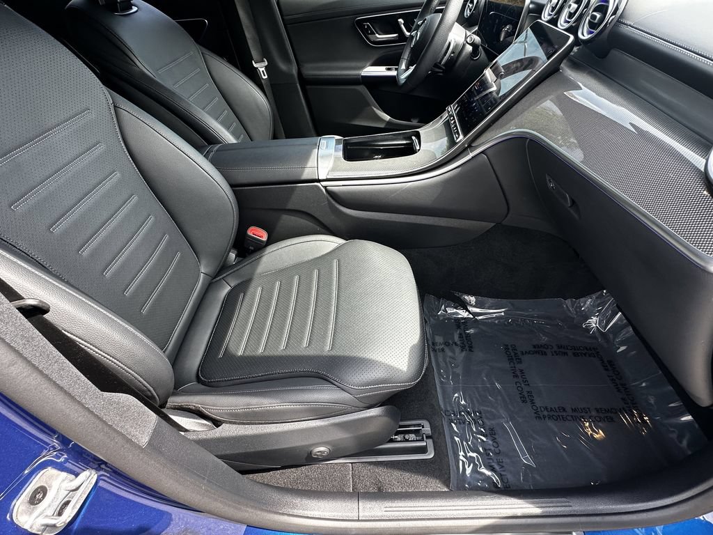 Certified 2025 Mercedes-Benz GLC 300 image 15