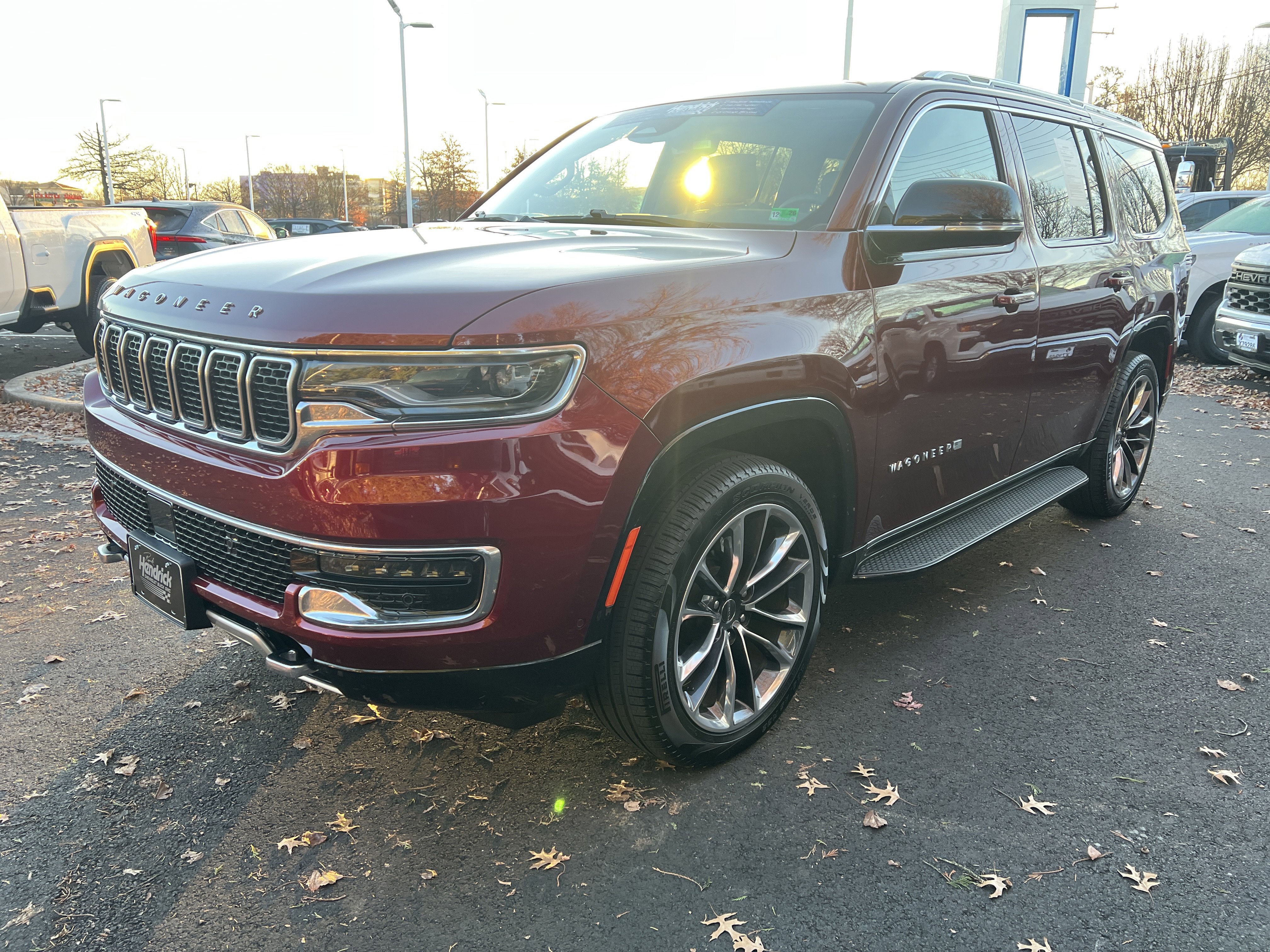 Used 2024 Jeep Wagoneer Series II w/ Premium Group I image 7