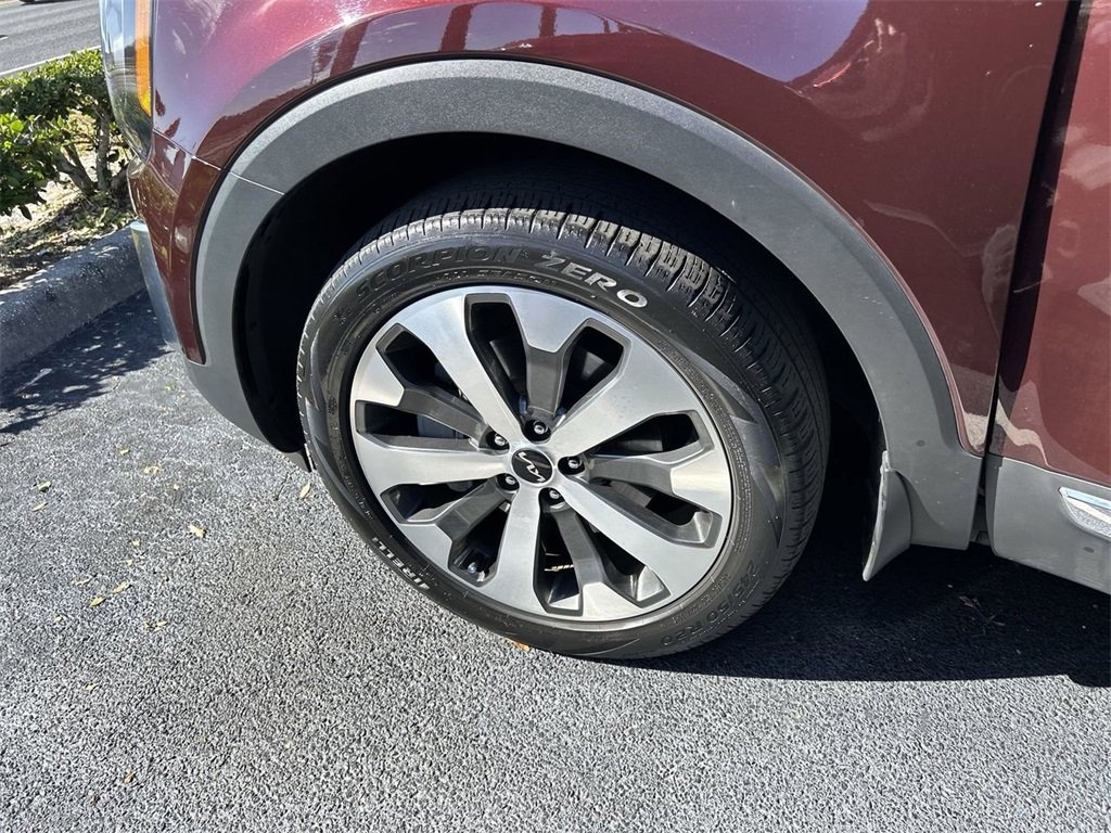 Used 2022 Kia Telluride EX w/ EX Premium Package image 35