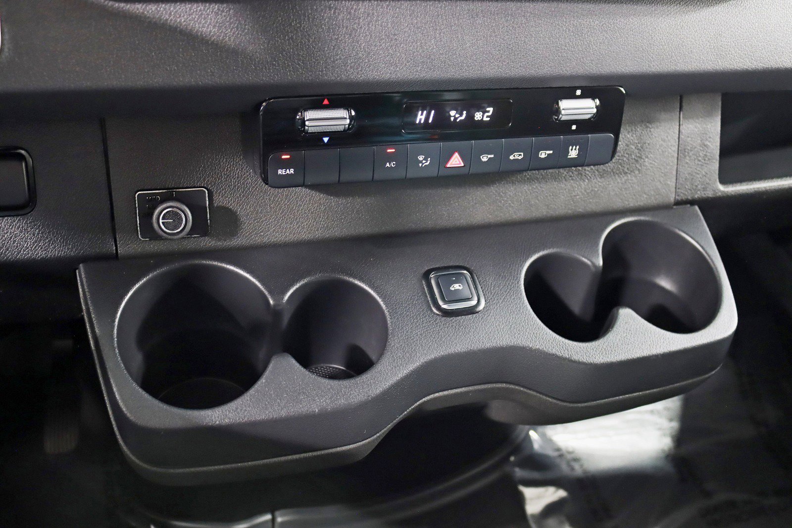 Used 2019 Mercedes-Benz Sprinter 170 image 21