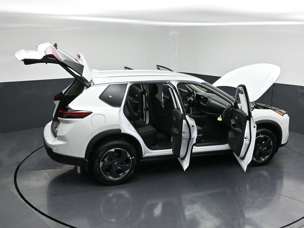 New 2026 Nissan Rogue SV image 33