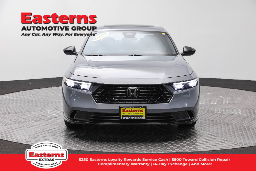 Used 2024 Honda Accord Sport image 3