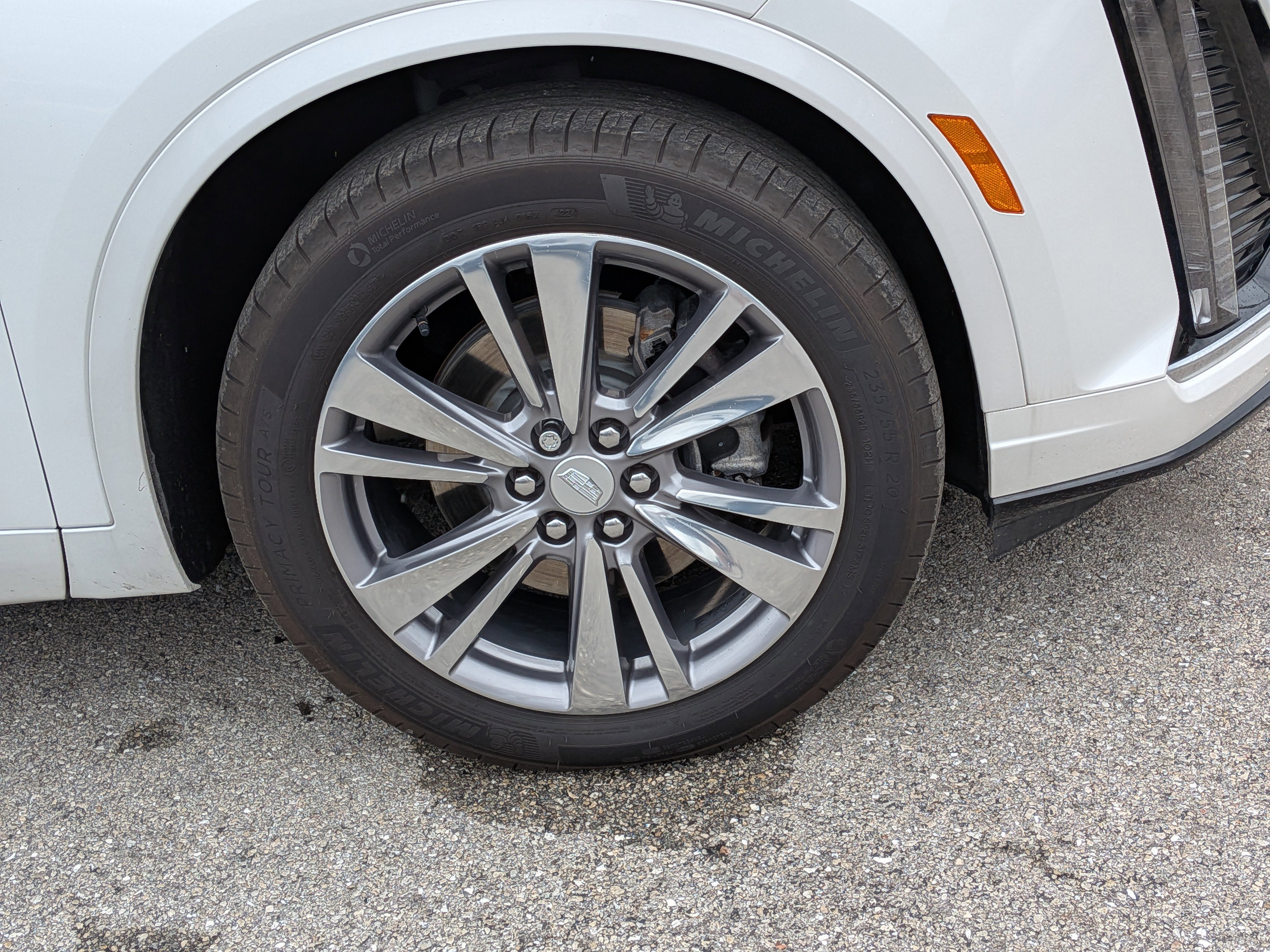 Used 2024 Cadillac XT6 Premium Luxury FWD image 11