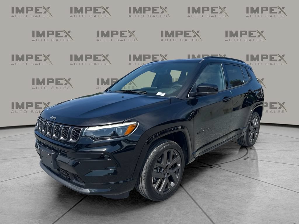 Used 2025 Jeep Compass Limited w/ High Altitude Package AWD/4WD image 1