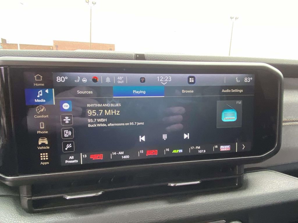 Used 2024 Jeep Wrangler Willys image 14