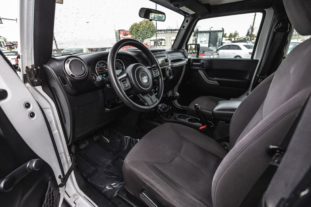Used 2015 Jeep Wrangler Sport AWD/4WD image 19