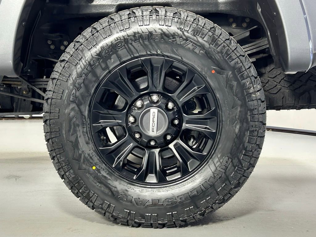 Used 2022 Ford F250 Lariat w/ Tremor Off-Road Package image 40