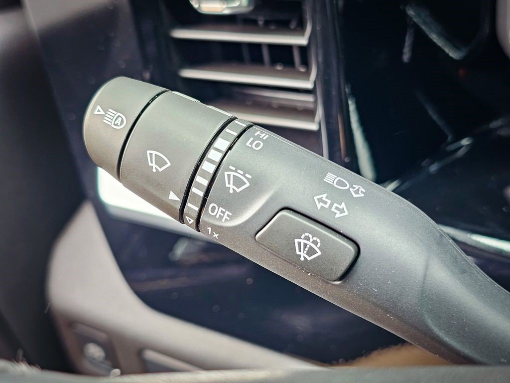 Certified 2025 GMC Sierra 2500 SLE w/ SLE Value Package; AWD/4WD image 19