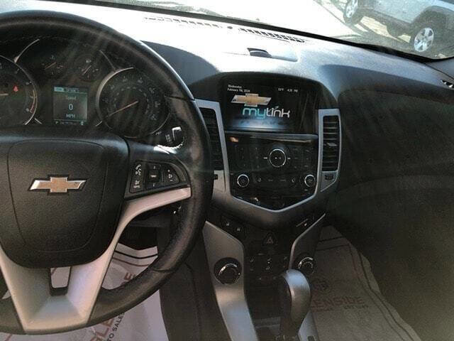 Used 2014 Chevrolet Cruze LT image 10