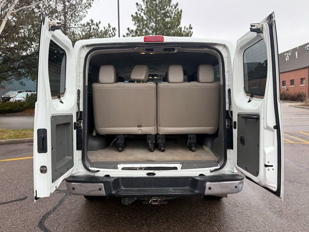 Used 2013 Nissan NV 3500 SL w/ Technology Pkg image 39