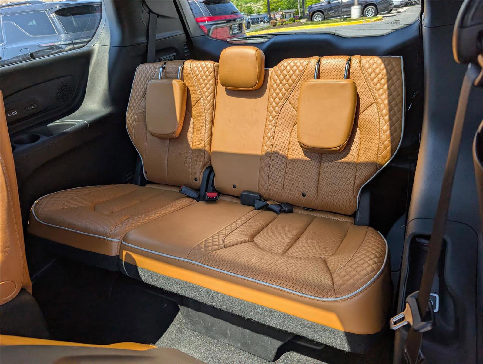 Used 2021 Chrysler Pacifica Pinnacle AWD/4WD image 18