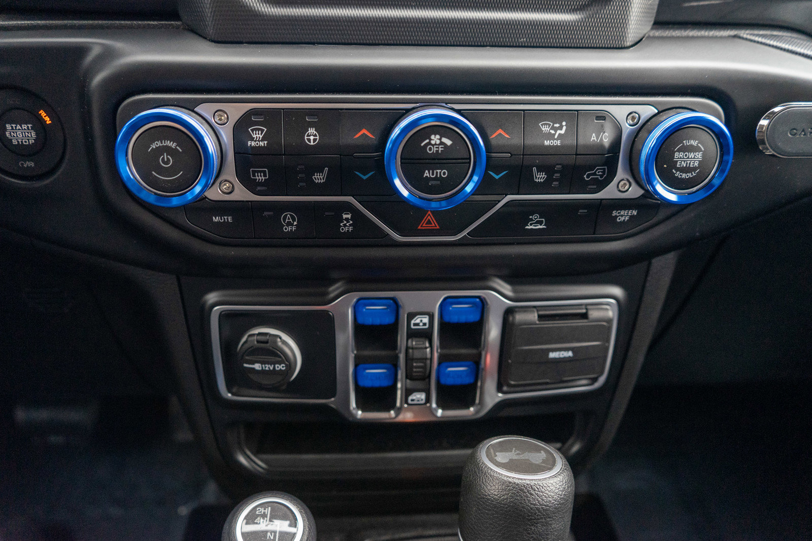 Used 2022 Jeep Wrangler Unlimited Sport AWD/4WD image 19