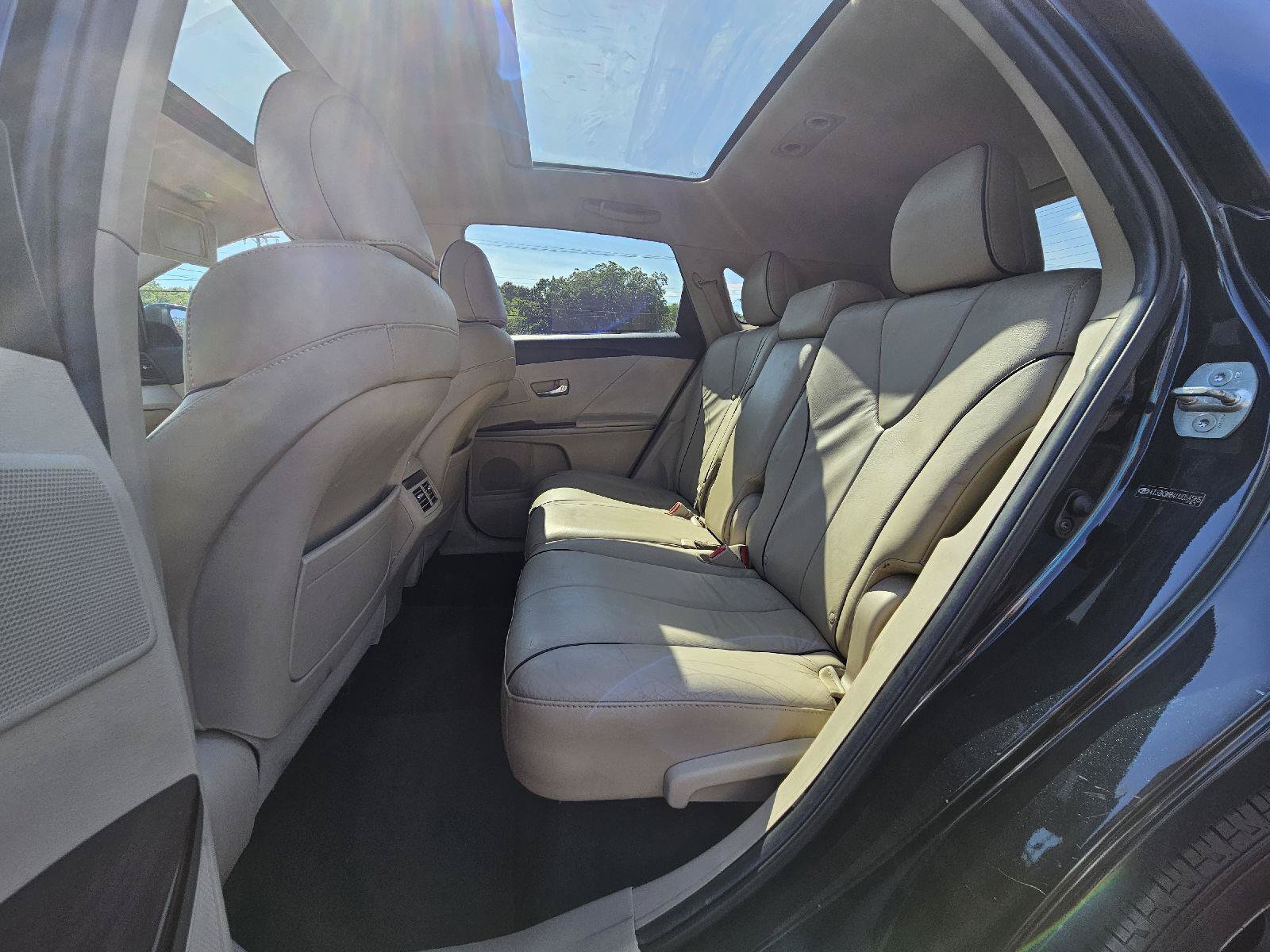 Used 2013 Toyota Venza XLE w/ XLE Premium Pkg FWD image 15