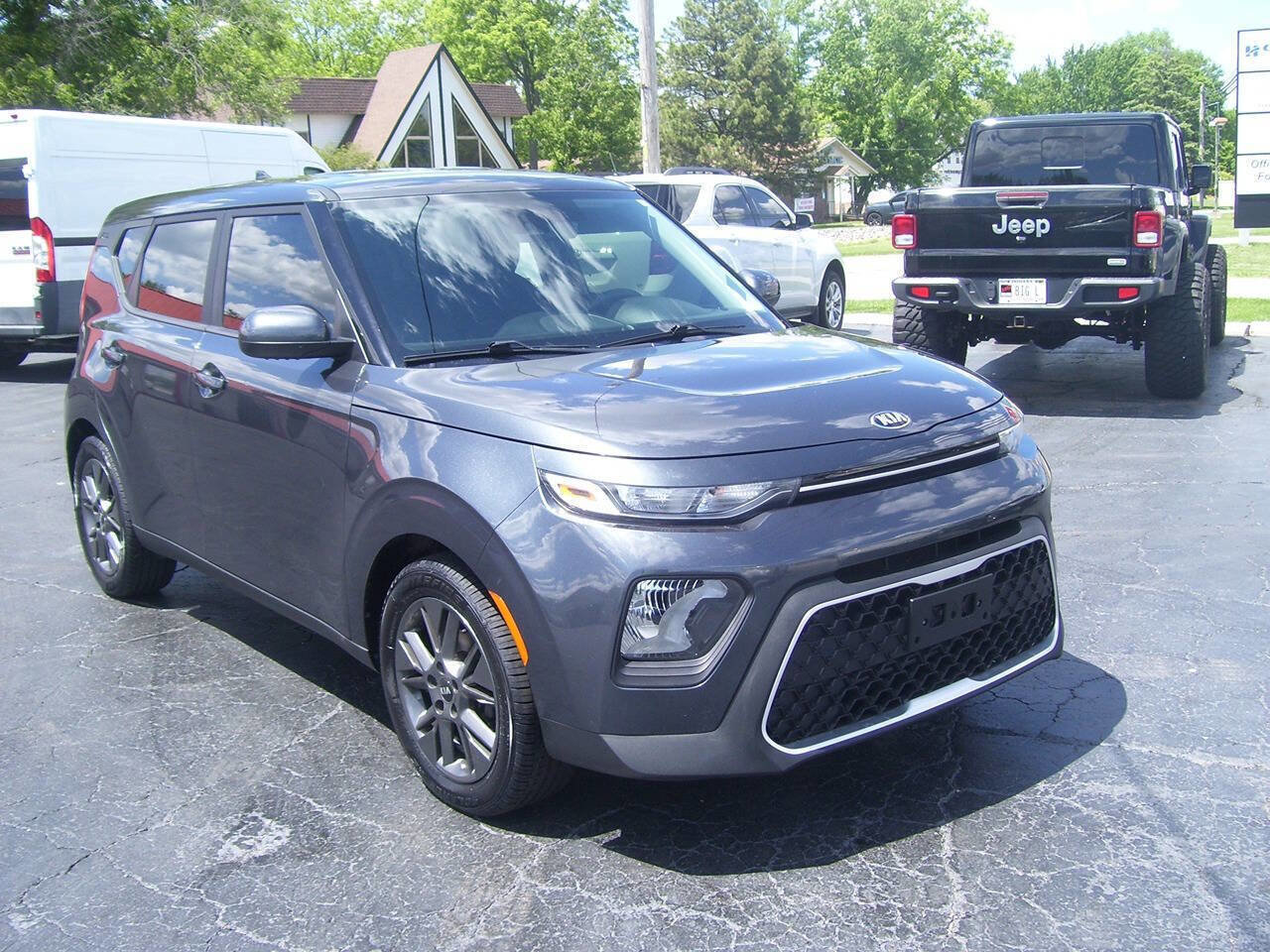 Used 2021 Kia Soul S FWD image 4