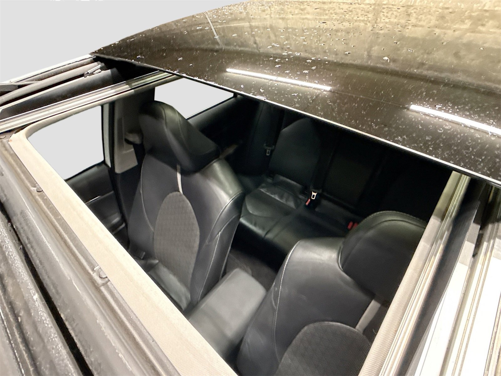 Used 2020 Toyota Camry XSE image 22