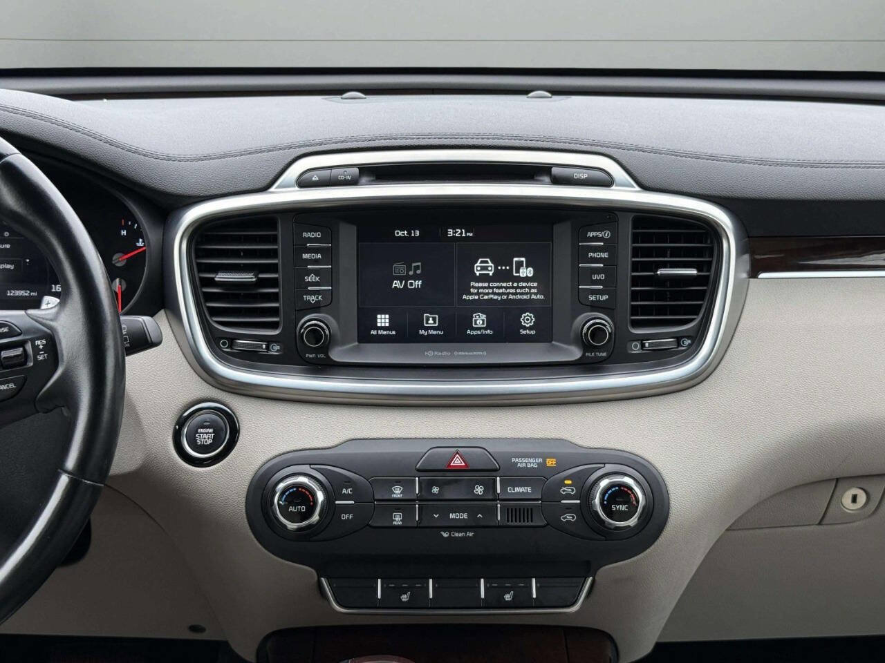 Used 2017 Kia Sorento EX w/ EX Premium Package image 19