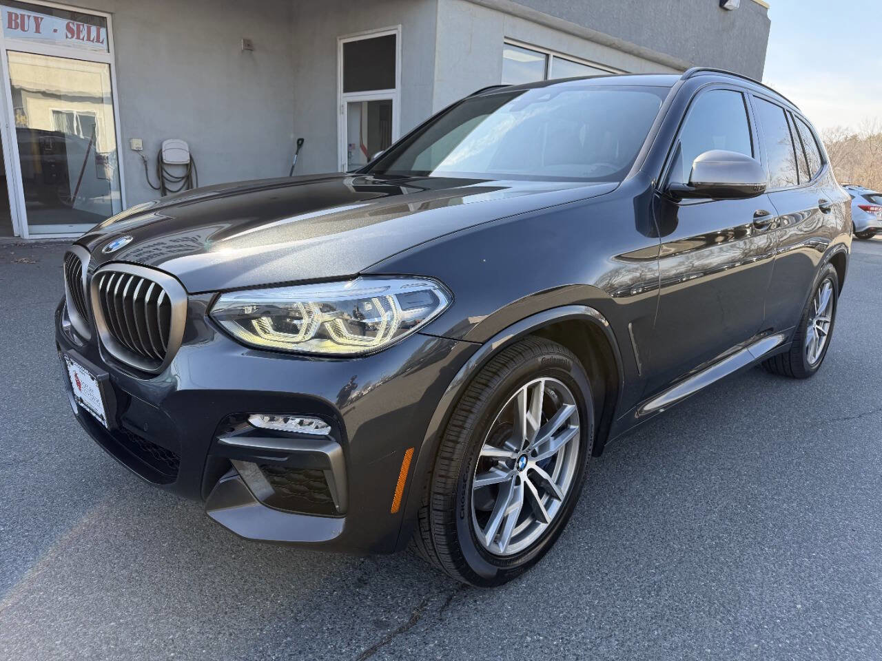 Used 2018 BMW X3 M40i image 3