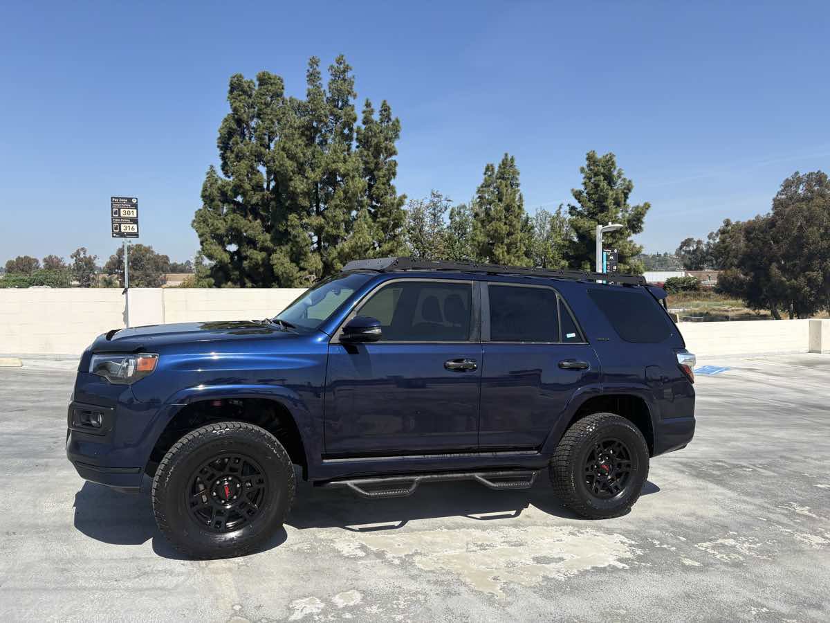 Used 2018 Toyota 4Runner Limited image 7
