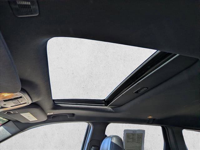 Used 2019 Jeep Grand Cherokee Limited w/ Trailer Tow Group IV image 16