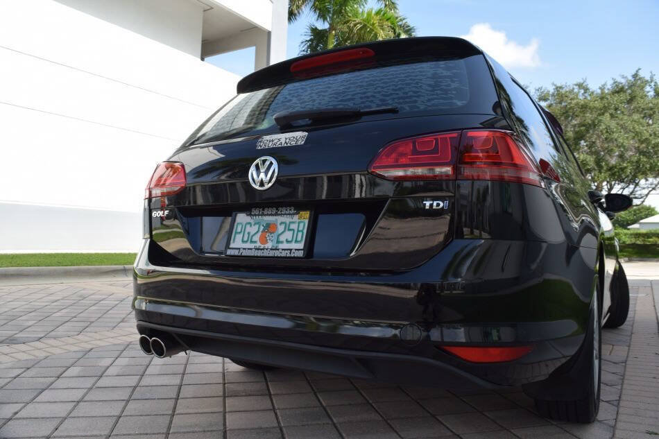 Used 2015 Volkswagen Golf TDI S FWD image 18